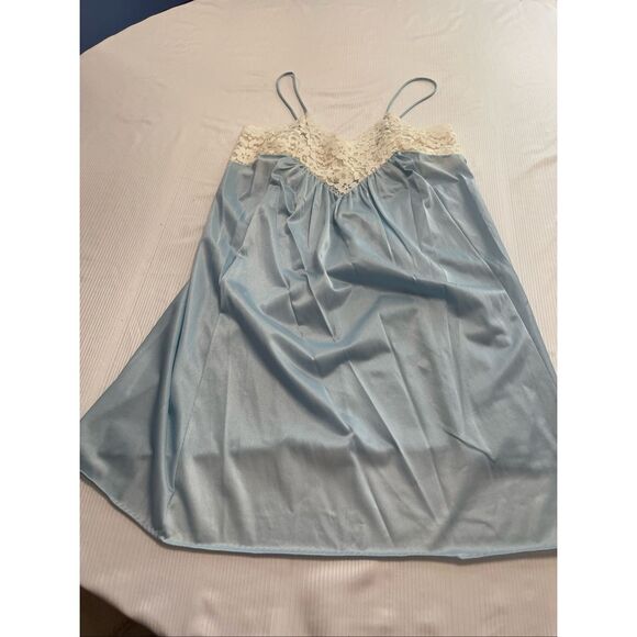Glencraft Women’s Vintage Blue White Lace Slip Nightgown Size Medium - Picture 1 of 6